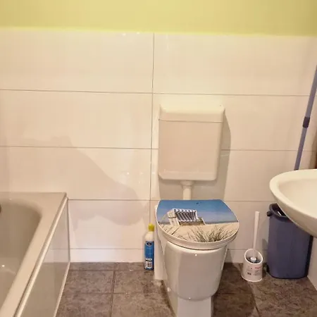 Zentral Gelegene In Bei Mainz Fuer Monteure Naehe A60 A66 A643 Apartman